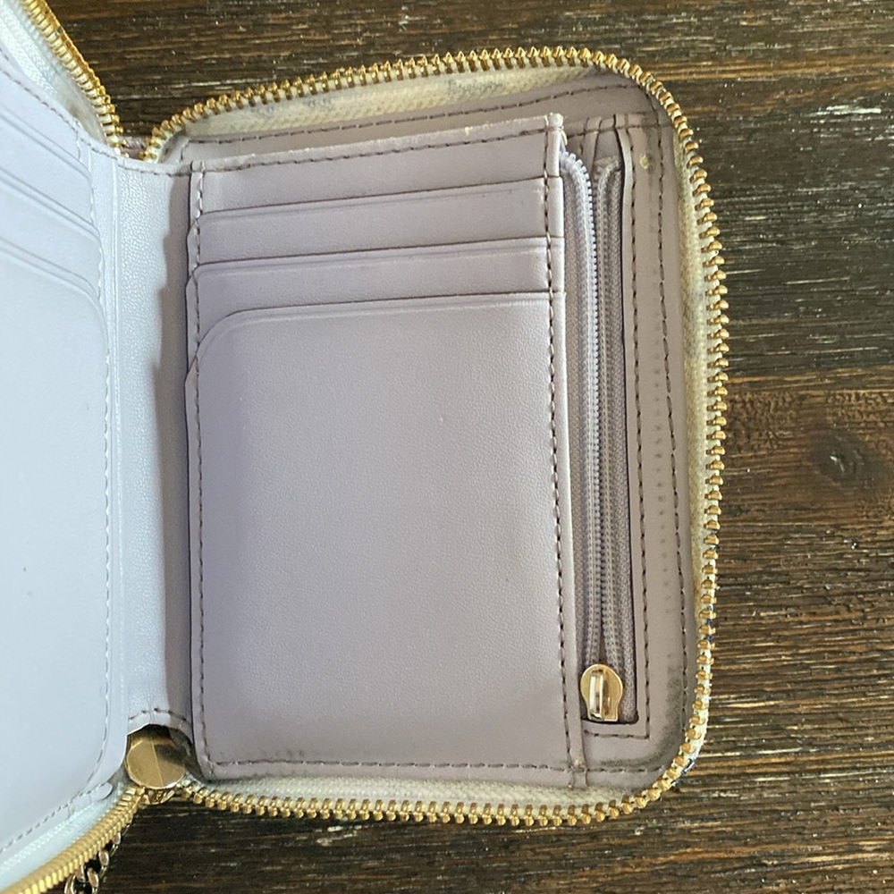 Kate Spade ♠️ Wallet - Picture 4 of 12